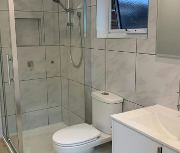 Modern 2-Bedroom Unit - Photo 5