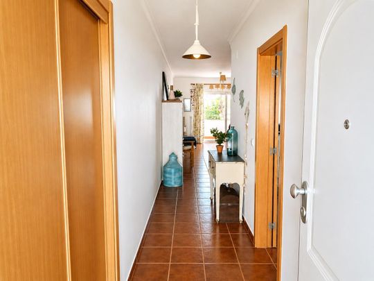 Apartamento T1 num condomínio com piscina para arrendamento em Santa Luzia - Photo 1