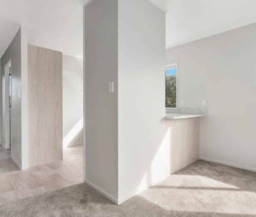 Newly renovated house in Weymouth! - Photo 1