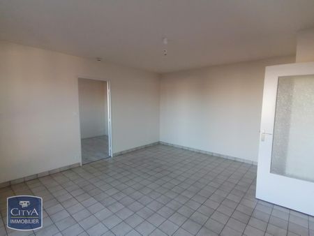 Location Appartement 2 pièces 49m² MACON 71000 - Photo 2
