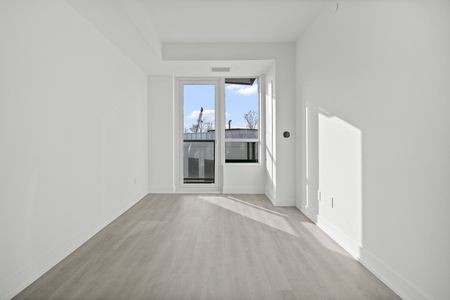 For Lease - 60 Central Park Roadway N/A Unit# 609, Toronto, Ontario - Photo 2