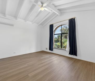 Modern Comfort and Space Opposite the Park. - Photo 1