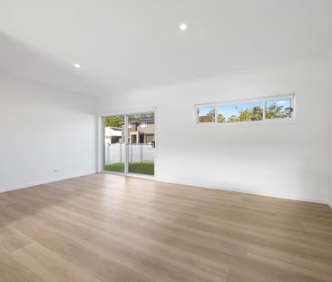 1 Amity Crescent, Thrumster NSW 2444 - House For Rent | Domain - Photo 1