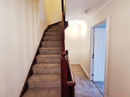 3 bedroom townhouse to rent - Photo 5