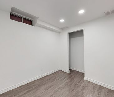 For Lease - 2231 Shipwright Road, Oakville, Ontario - Photo 3