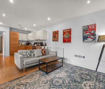 2 bedroom flat to rent - Photo 3