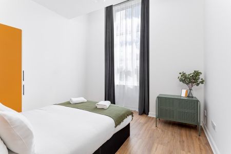 2 Bed Flat, Tobacco Wharf, L5 - Photo 4