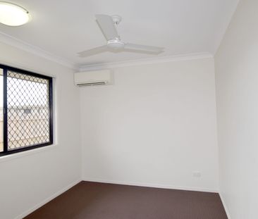 BREAK LEASE :: FULLY AIR CONDITIONED HOME WITH DOUBLE SIDE GATE ACC... - Photo 6