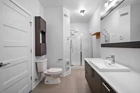 Appartement à louer - Photo 2