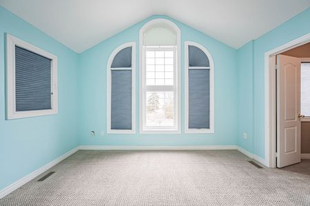 For Lease - 1132 Woodington Lane, Oakville, Ontario - Photo 4