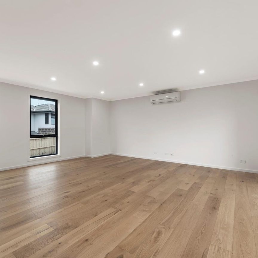 Modern Luxury and Sophistication in Premium Position - Photo 1