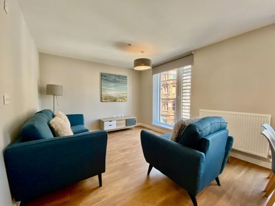 3 bedroom flat to rent - Photo 1