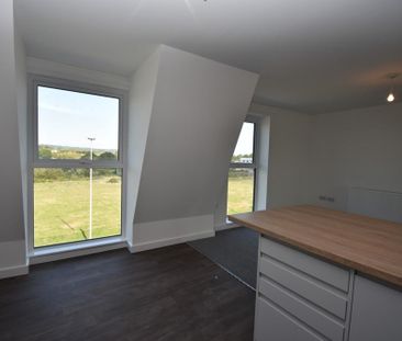 2 bedroom maisonette to rent - Photo 2