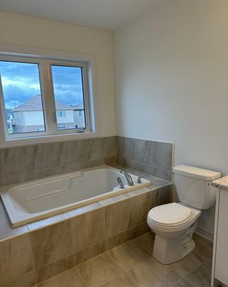 For Lease - 65 Velvet Way, Thorold, Ontario - Photo 1