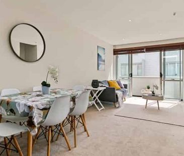 Townhouse in Mt Eden - Photo 2