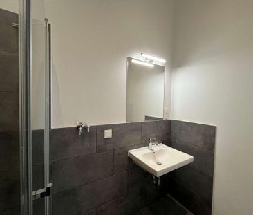 *** Moderne 2-Raum-Wohnung im sanierten Gymnasiumgebäude *** - Photo 6