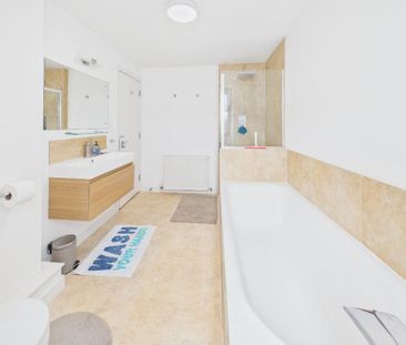 2 bedroom duplex to rent - Photo 2