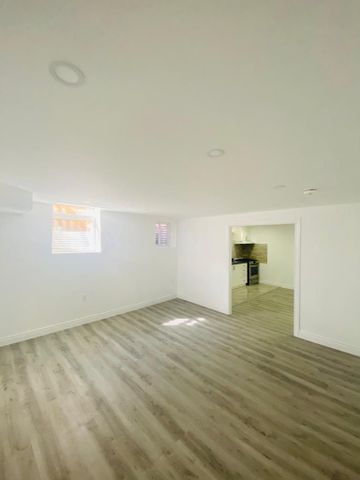 For Lease - 766 Miltonbrook Crescent Unit# Basement, Milton, Ontario - Photo 3