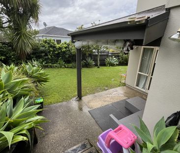 Property Management11a Kittiwake Drive, Schnapper Rock - Unit for Rent - Photo 2