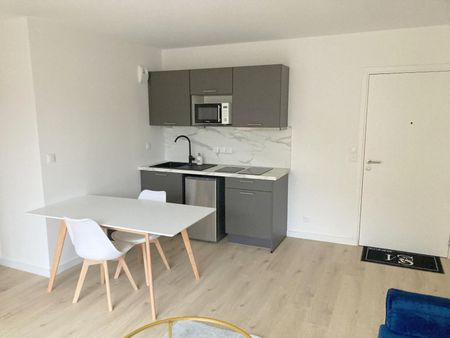 Location Appartement 2 pièces 40m² TOURS 37100 - Photo 5