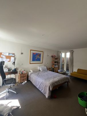 Clifton Hill - Photo 1