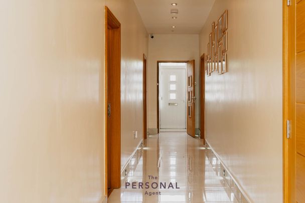 Chessington Road, Epsom - Photo 1
