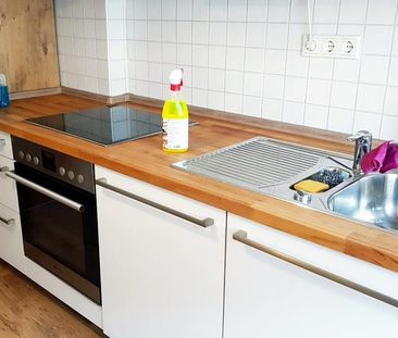 Ab Sofort Voll Möblierte 2½Zimmer Wohnung in Duisburg Laar - Photo 2