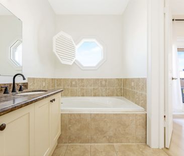 For Lease - 9105 Derry Road Unit# Upper, Milton, Ontario - Photo 2