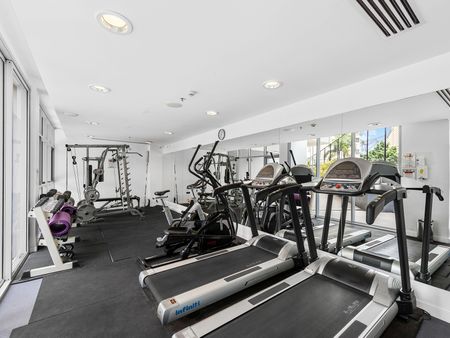 193/30 Macrossan Street, Brisbane City QLD 4000 - Apartment For Rent - $850 | Domain - Photo 3