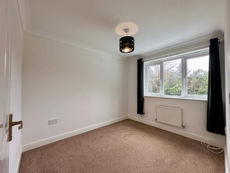 3 bedroom terraced house to rent - Photo 5