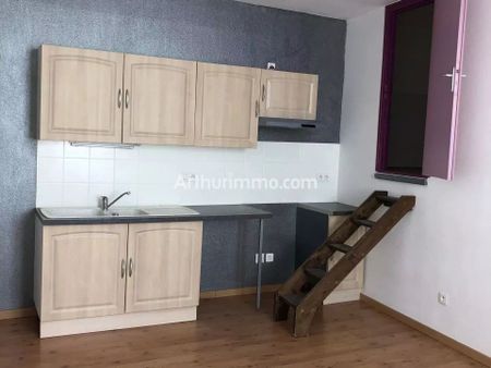 Location Appartement 3 pièces 48 m2 à Lons-le-Saunier - Photo 3