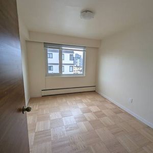 One bedroom apartment for rent - Photo 2