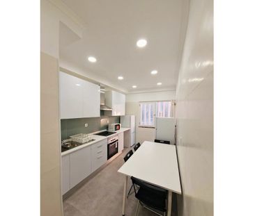 Praceta Gomercindo Carvalho, Almada, Setúbal Municipality 2805-155 - Photo 6