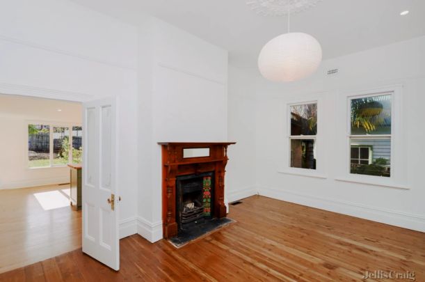 4 Bed, 1 Bath - Photo 1