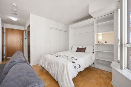 For Lease - 33 Sheppard Avenue Unit# 909, Toronto, Ontario - Photo 5