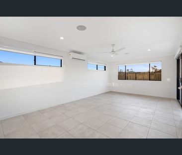 8 Sunset Cct, Flagstone, Qld 4280 - Photo 4