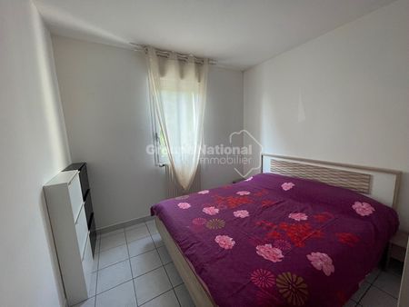 A LOUER APPARTEMENT T3 AVEC TERRASSE ET GARAGE, - Photo 3