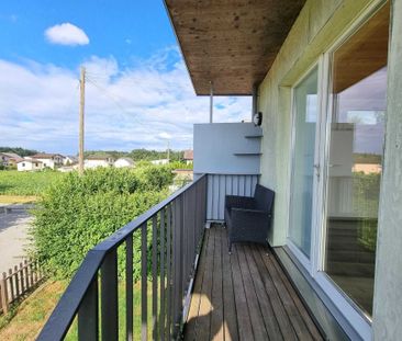 Rent a bright 1-room studio with balcony in Wolfwil - Foto 4