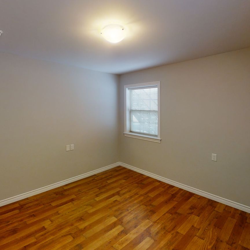 1020 Cleveland, E1B 0K8, Riverview - Photo 1