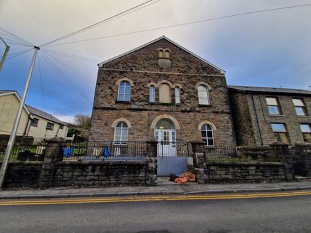 Bethel Court , Oxford Street, Pontycymer, Bridgend - Photo 2