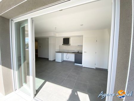 Location Appartement 2 pièces 43m² CASTELNAU LE LEZ 34170 - Photo 3