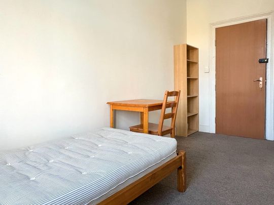 Room in a Shared Flat, Malvern Road, NW6 - Photo 1
