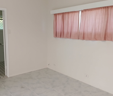 2 Binda Place, Bundall, QLD - Photo 6