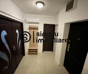 3 camere decomandate, Piata Centrala. - Photo 2