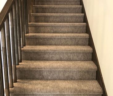 For Lease - 23 Lloyd Davies Way, Hamilton, Ontario - Photo 3