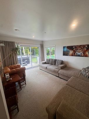 Ultimate Fully Furnished Family Home, harbourviews - Photo 1