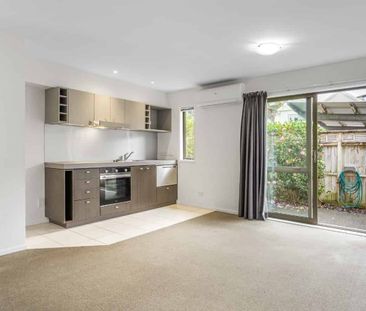 Three Kings flat - Photo 1