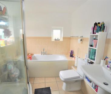 2 bedroom terraced house to rent - Photo 6