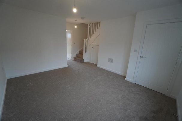 3 bedroom townhouse to rent - Photo 1