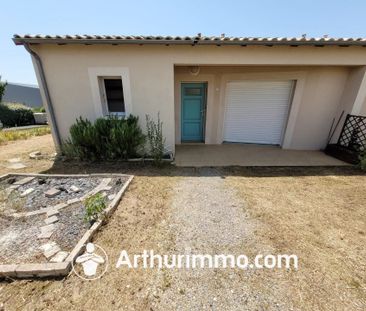 Location Maison 2 pièces 45 m2 à Saint-Jean-d'Angély - Photo 4